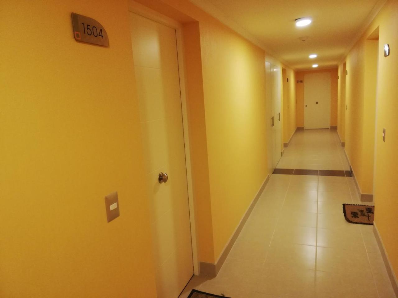 Depto Estudio 1811 Edificio Centro Blanco Con Estacionamiento Temuco Zewnętrze zdjęcie